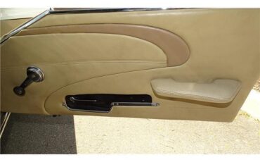 Jaguar-XK-1971-HATCHBACK-COUPE-15