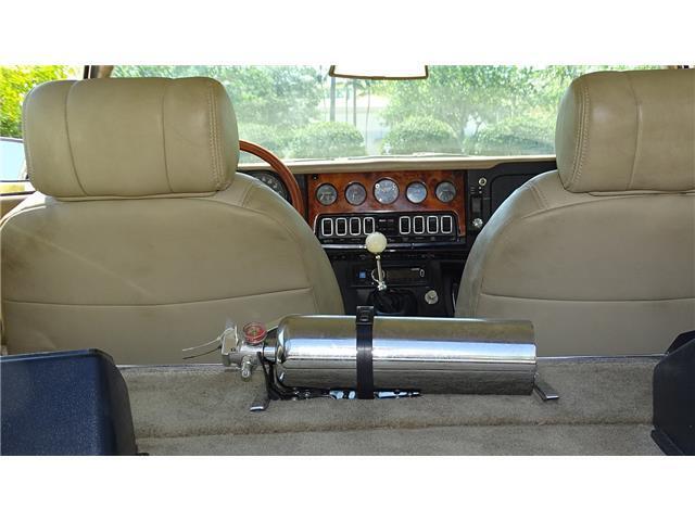Jaguar-XK-1971-HATCHBACK-COUPE-18