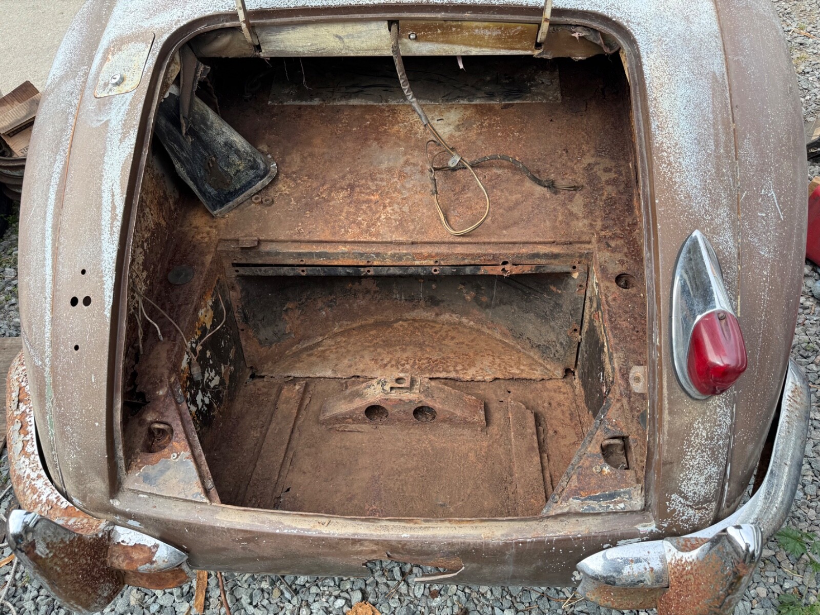 Jaguar-XK140-1957-Coupe-17