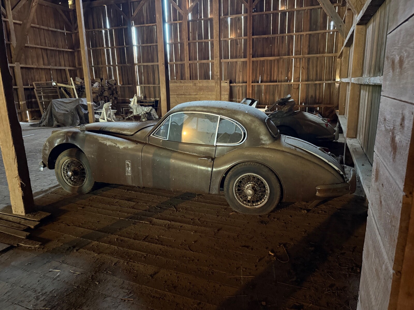 Jaguar-XK140-1957-Coupe-38