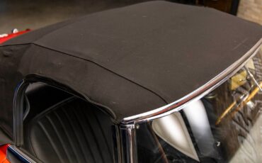 Jaguar-XKE-1966-Convertible-23