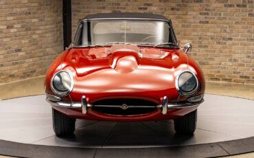 Jaguar-XKE-1966-Convertible-5