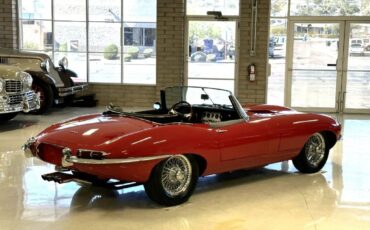 Jaguar-XKE-Roadster-XKE-E-Type-1962-Convertible-Coupe-19