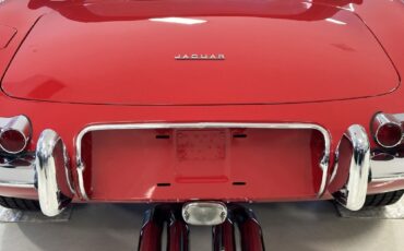 Jaguar-XKE-Roadster-XKE-E-Type-1962-Convertible-Coupe-33