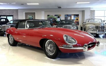 Jaguar-XKE-Roadster-XKE-E-Type-1962-Convertible-Coupe-39