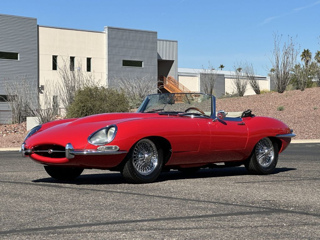 Jaguar XKE Roadster XKE / E-Type 1962 Convertible Coupe