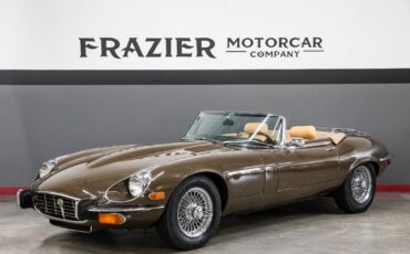 Jaguar-XKE-V12-ROADSTER-4-SPD-1973