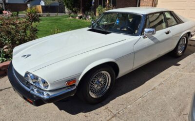 Jaguar Xjs  1989 white