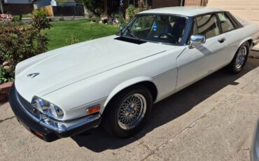 Jaguar-Xjs-1989-white-8