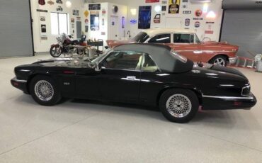 Jaguar-Xjs-1994-black-4