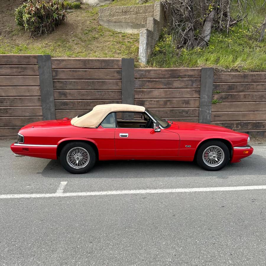 Jaguar-Xjs-convertible-1994-red