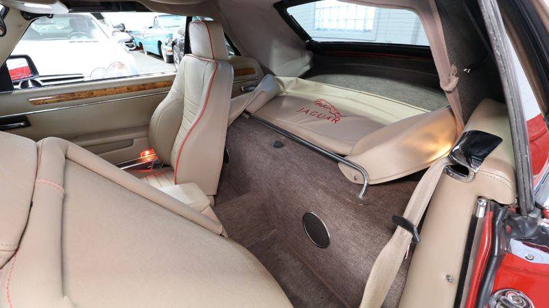 Jaguar-Xjs-series-1991-red-4