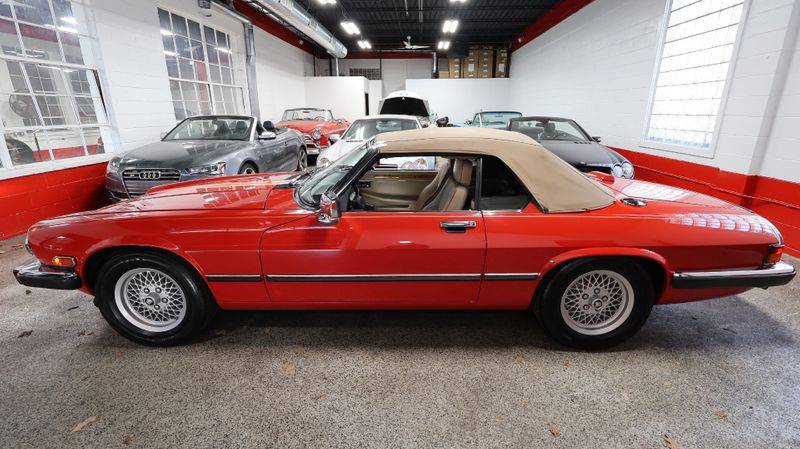 Jaguar-Xjs-series-1991-red-9
