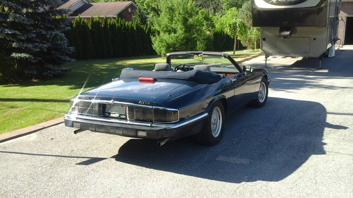 Jaguar-Xjs-v12-convertible-1992-blue-13