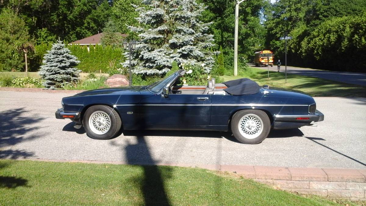 Jaguar-Xjs-v12-convertible-1992-blue-14