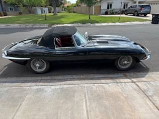 Jaguar-Xke-1964-black-8