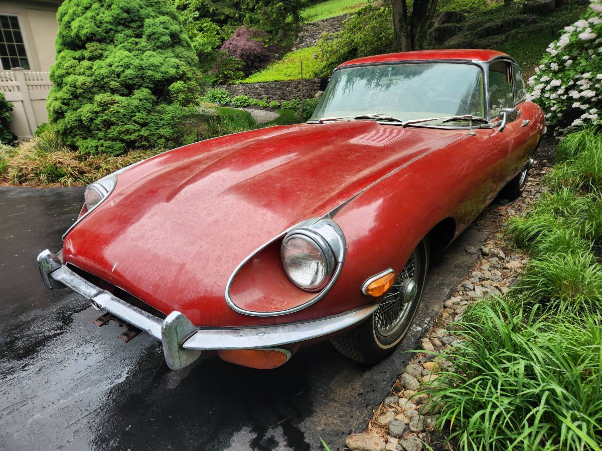 Jaguar-Xke-1969-red-1