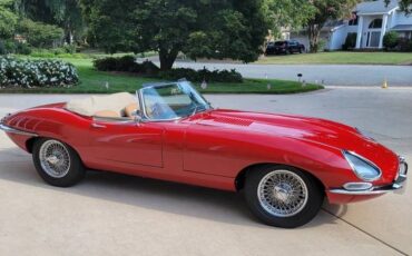 Jaguar-Xke-series-i-4.2-1965-red-11