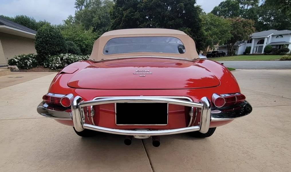 Jaguar-Xke-series-i-4.2-1965-red-16
