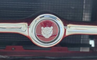 Jaguar-Xke-series-i-4.2-1965-red-6