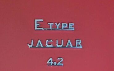 Jaguar-Xke-series-i-4.2-1965-red-8