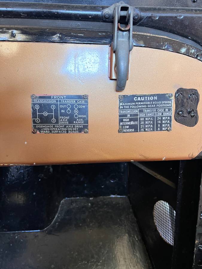 Jeep-1959-10