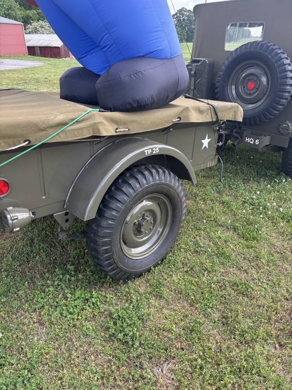 Jeep-1966-green-10