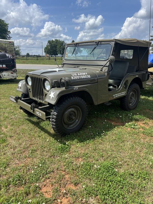 Jeep-1966-green-17
