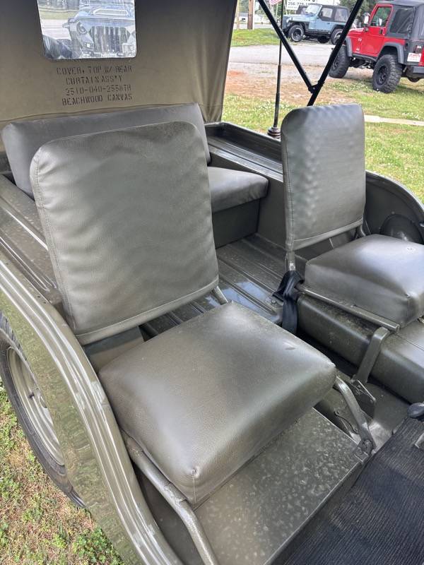 Jeep-1966-green-18