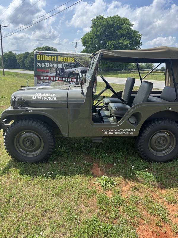 Jeep-1966-green