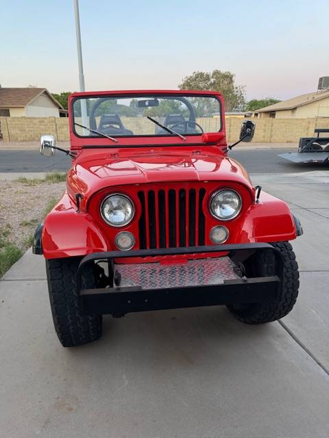 Jeep   1975 orange