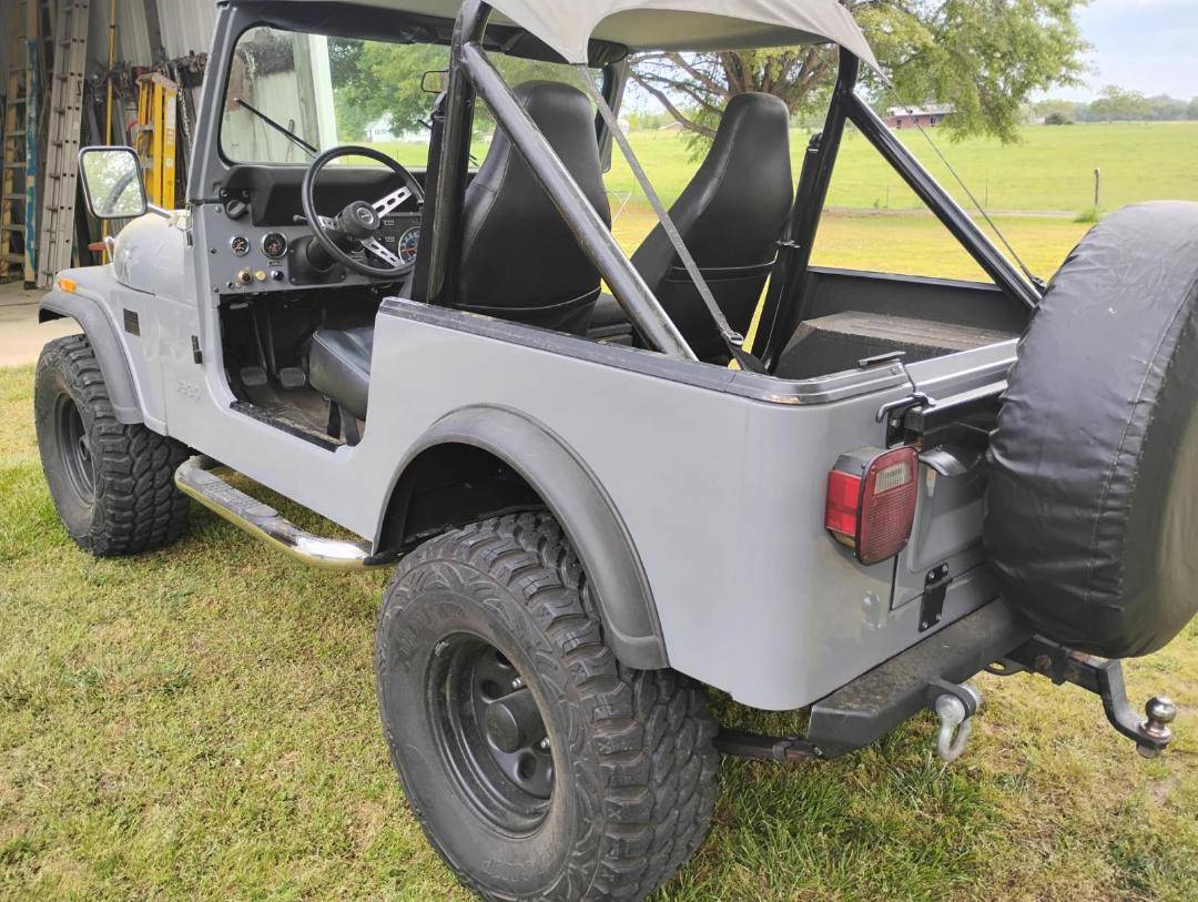 Jeep-1980-2