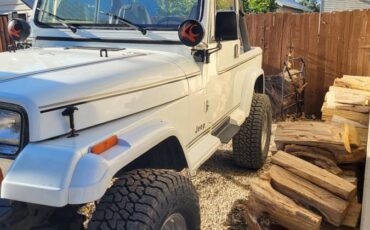 Jeep-1989-white-3