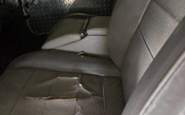 Jeep-1989-white-4