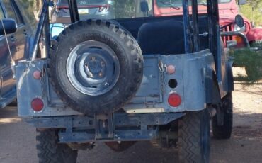 Jeep-CJ-1971-SUV-2