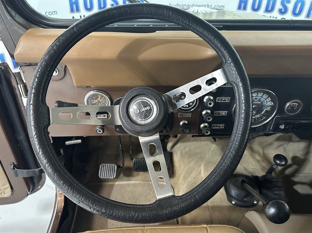 Jeep-CJ-1979-SUV-15