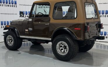Jeep-CJ-1979-SUV-3