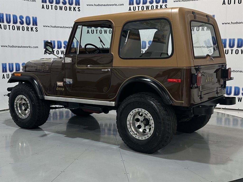 Jeep-CJ-1979-SUV-3