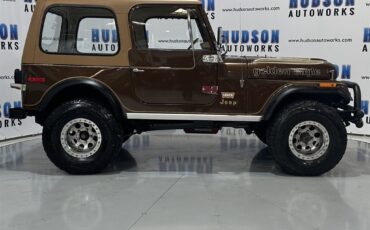 Jeep-CJ-1979-SUV-7
