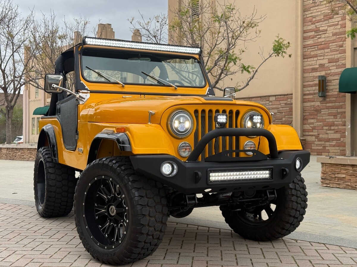 Jeep-CJ-1980-1