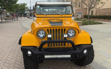 Jeep-CJ-1980-3
