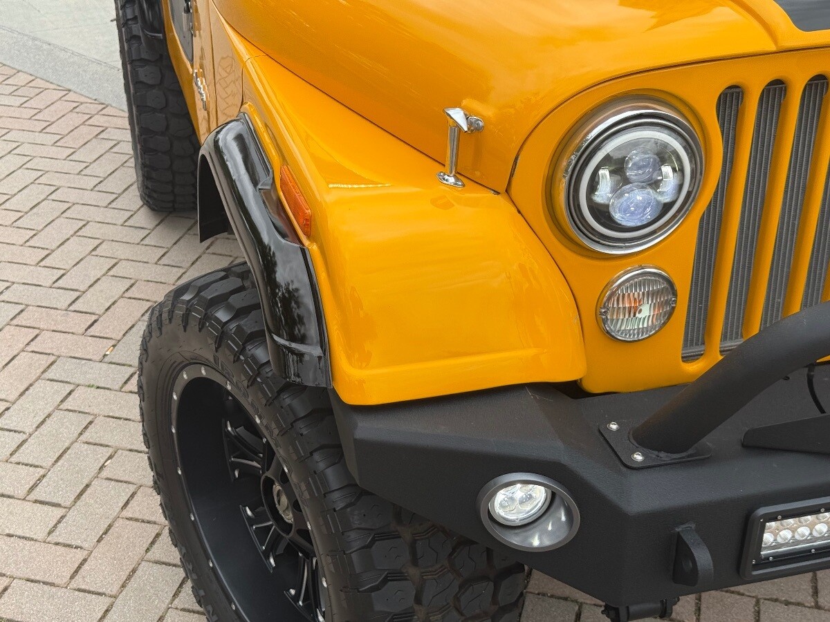 Jeep-CJ-1980-4