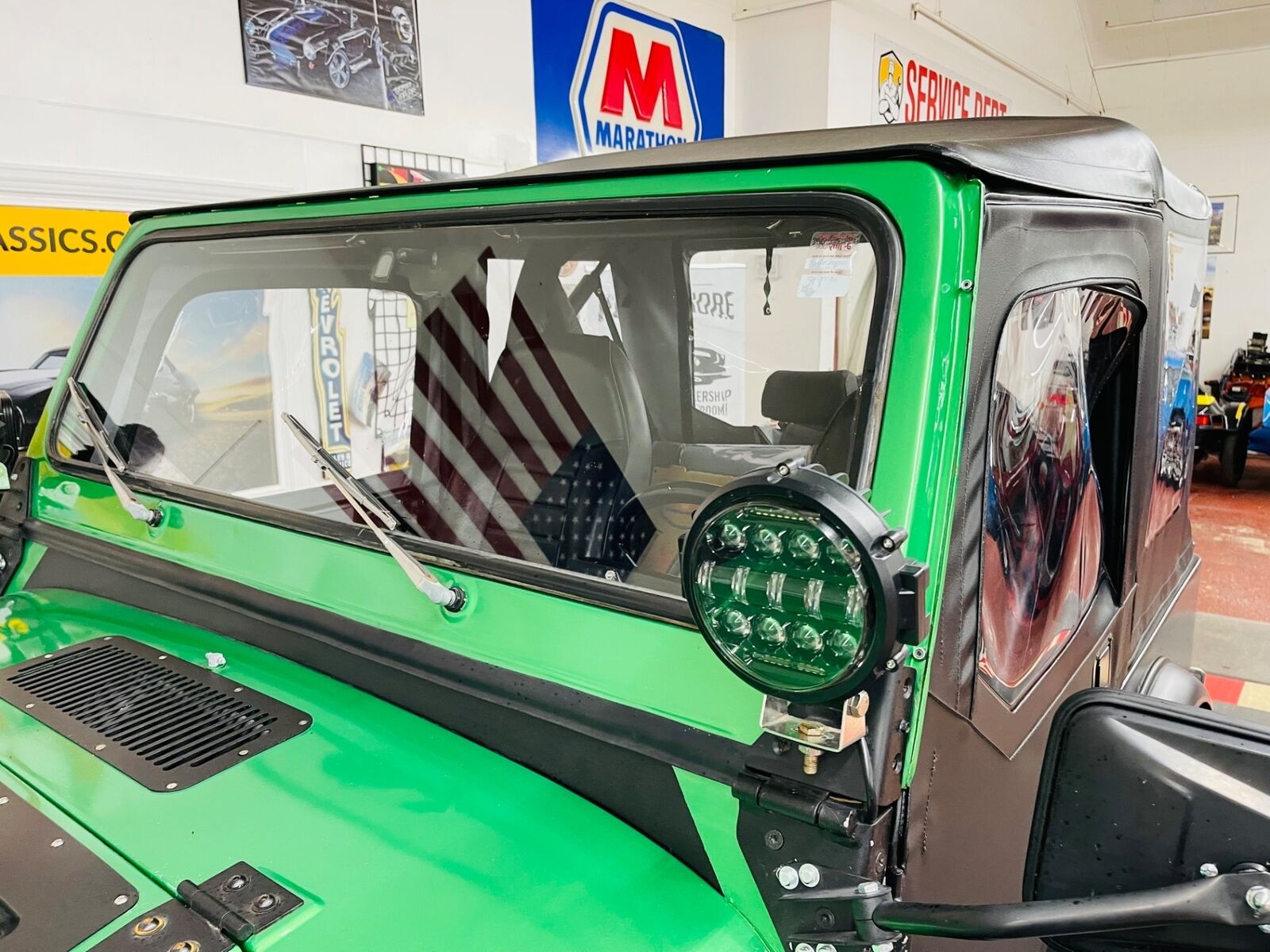 Jeep-CJ-1981-SUV-11