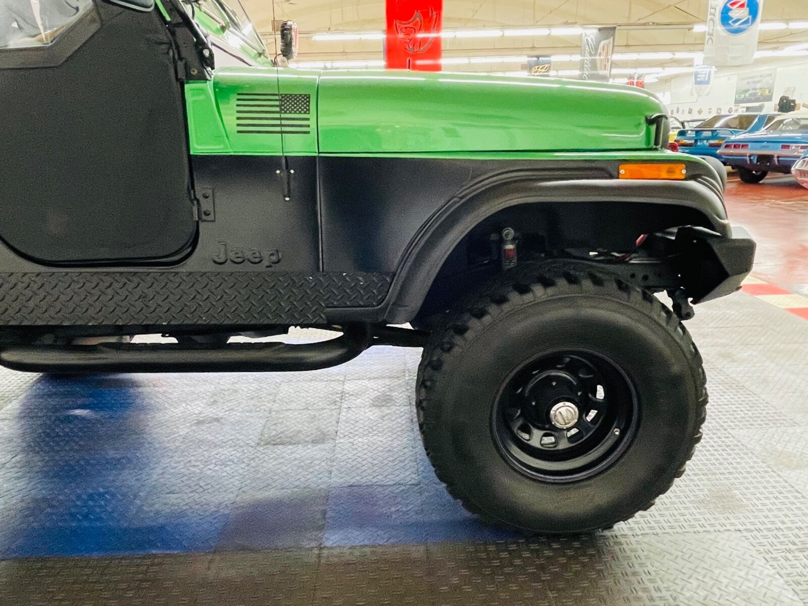 Jeep-CJ-1981-SUV-22