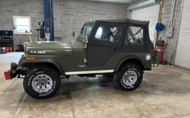 Jeep-CJ-1982-1