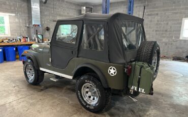 Jeep-CJ-1982-2