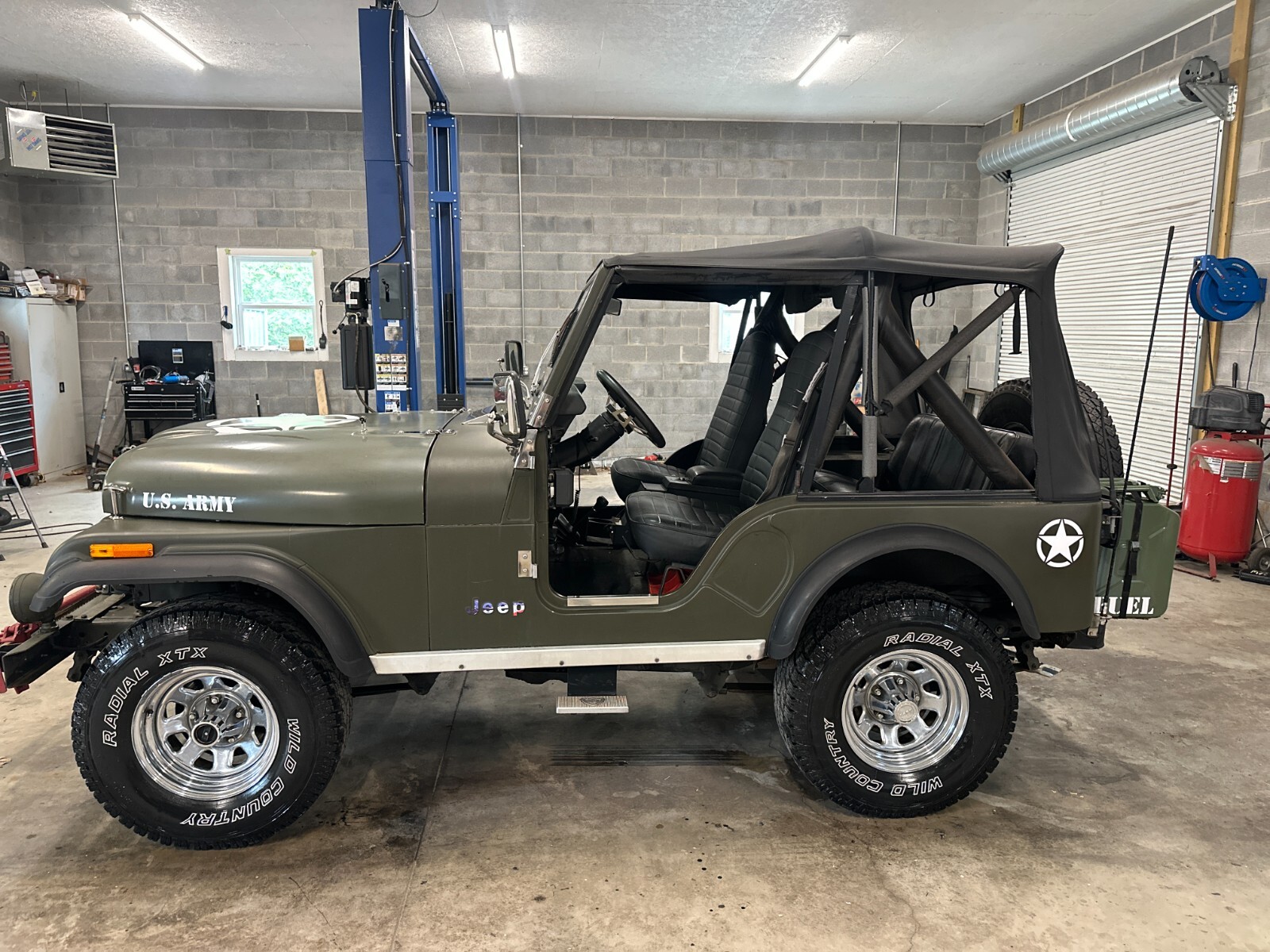 Jeep-CJ-1982-7