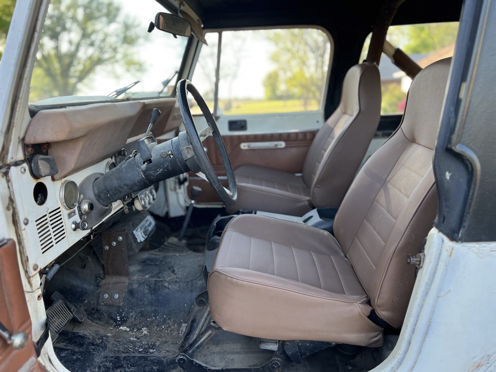 Jeep-CJ-1982-SUV-17