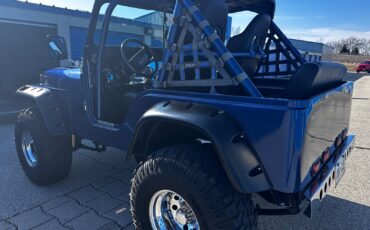 Jeep-CJ-1982-SUV-5