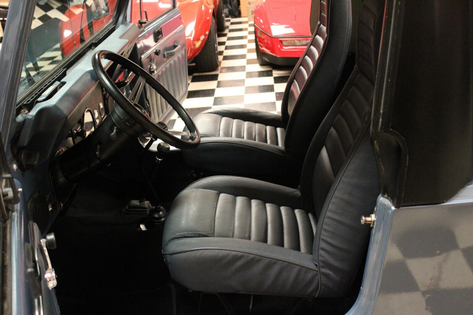Jeep-CJ-1983-15